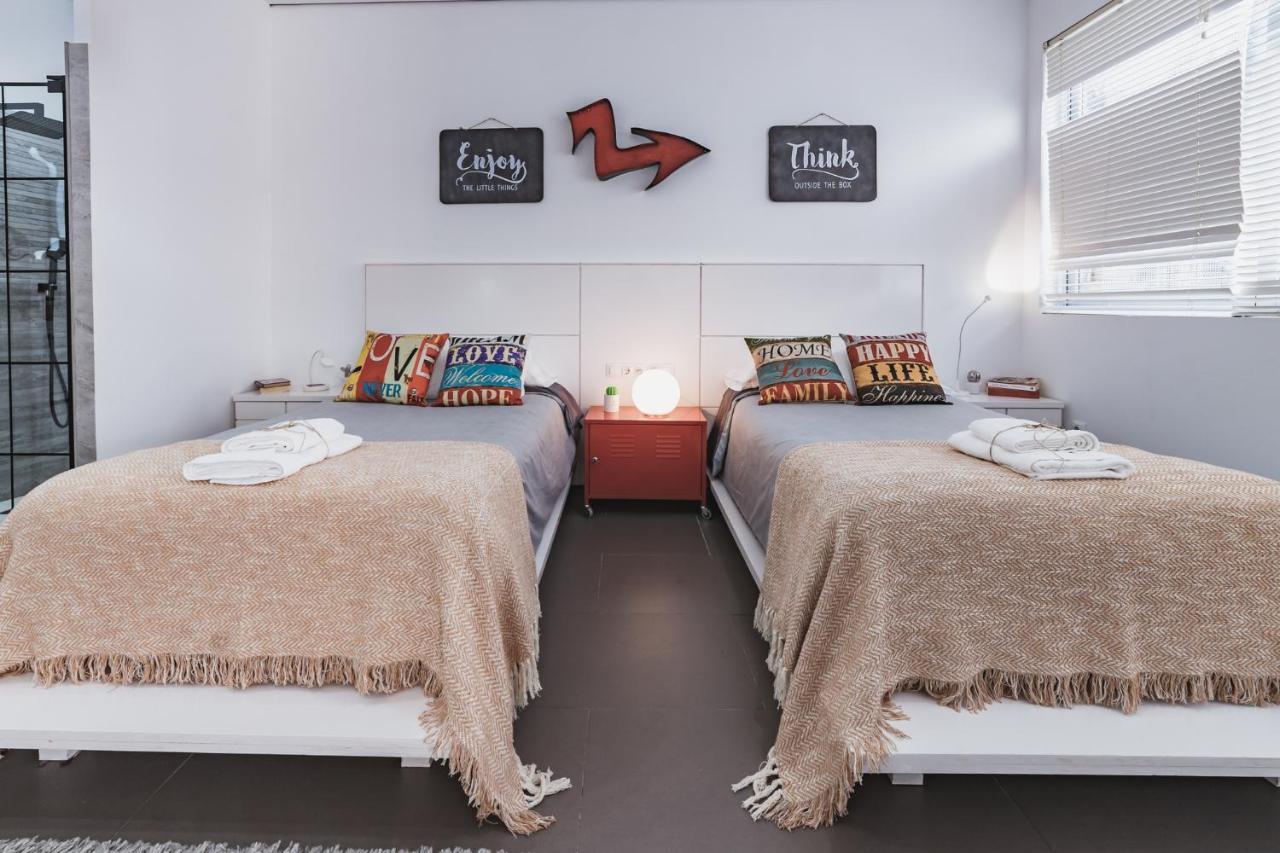 Beach & Urban Attic Аліканте Екстер'єр фото